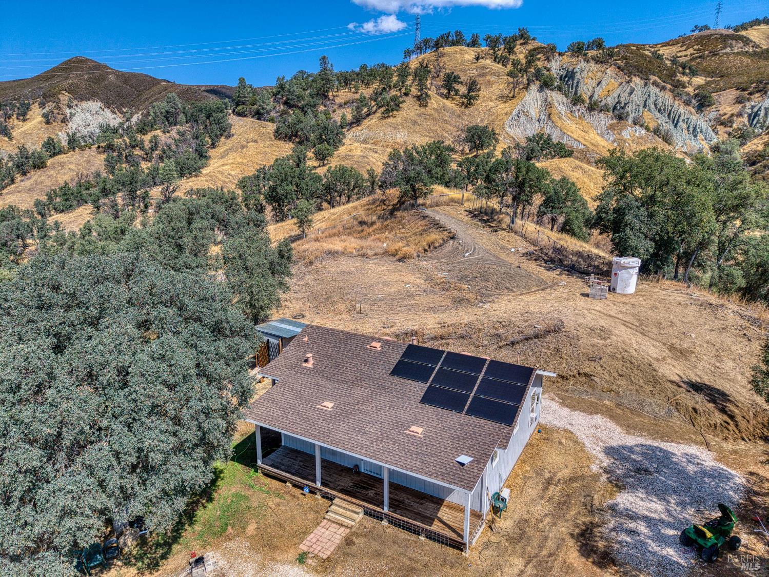 Detail Gallery Image 27 of 42 For 21710 E Highway 20 Hwy, Clearlake Oaks,  CA 95423 - 2 Beds | 1 Baths