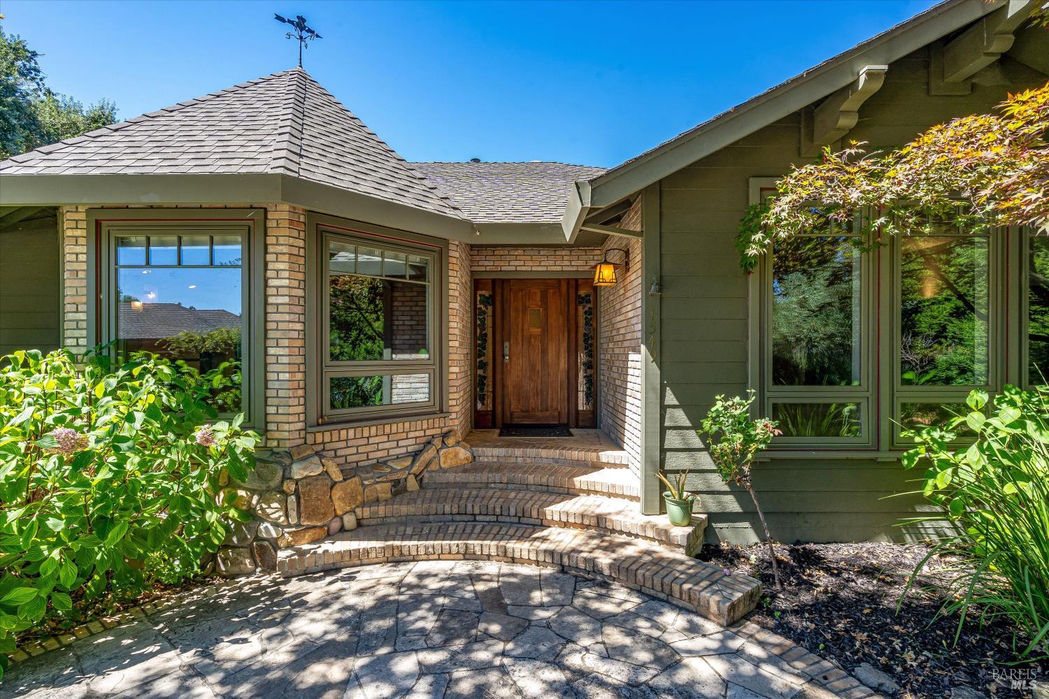 Detail Gallery Image 38 of 49 For 1549 E Napa St, Sonoma,  CA 95476 - 3 Beds | 2 Baths