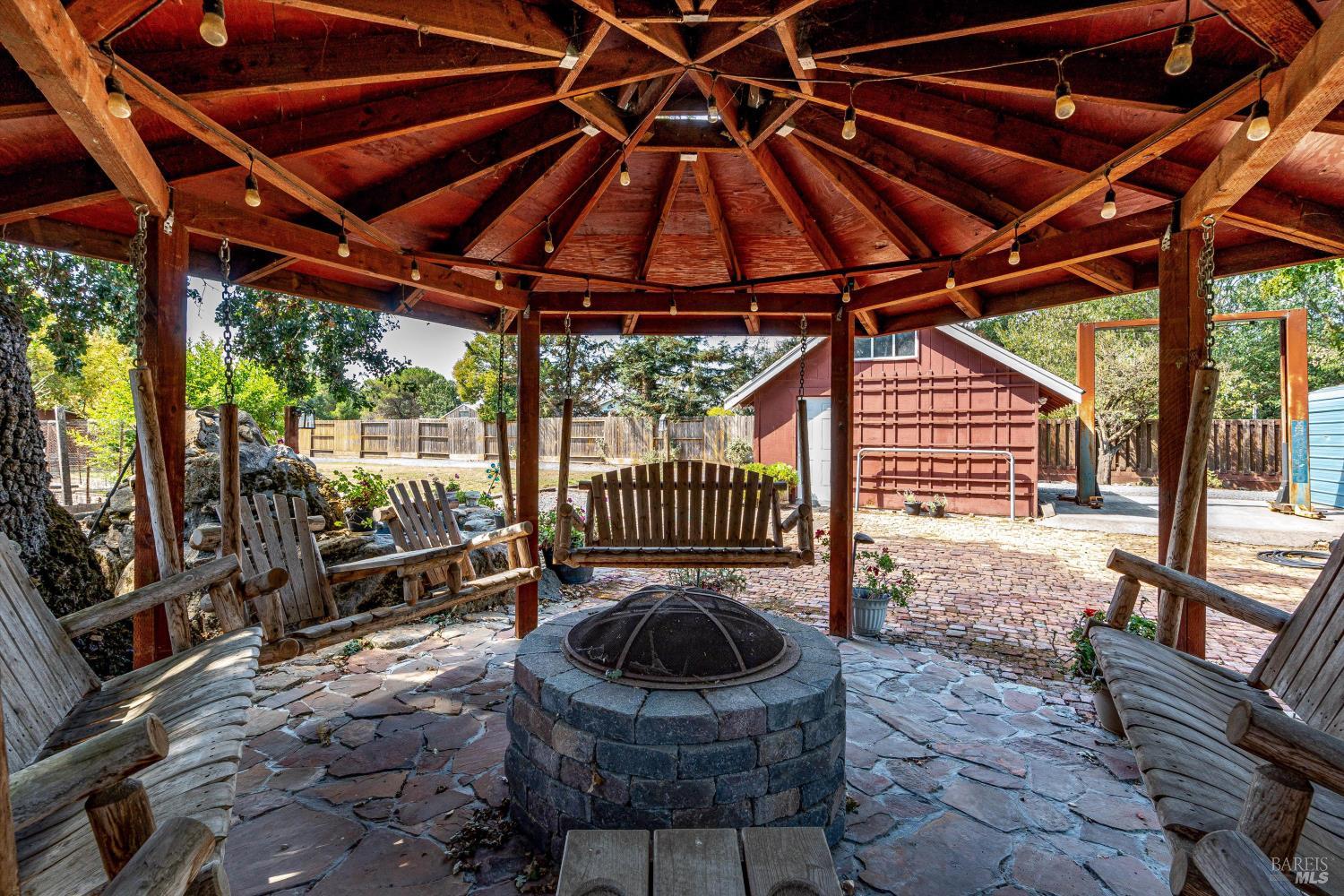 Detail Gallery Image 46 of 92 For 524 Mountain View Ave, Santa Rosa,  CA 95407 - 2 Beds | 2 Baths