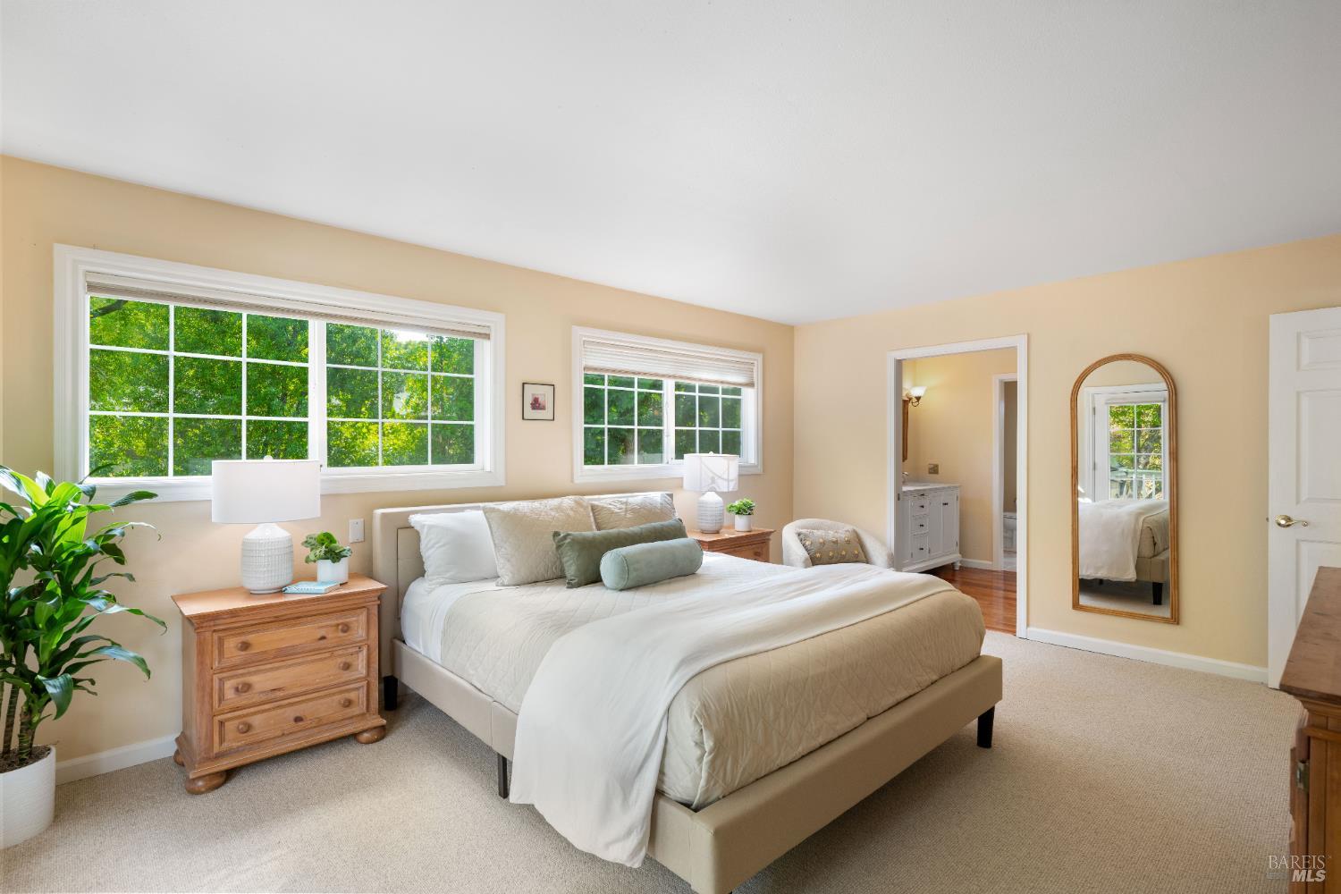 Detail Gallery Image 18 of 39 For 4300 Warm Springs Rd, Glen Ellen,  CA 95442 - 4 Beds | 2 Baths