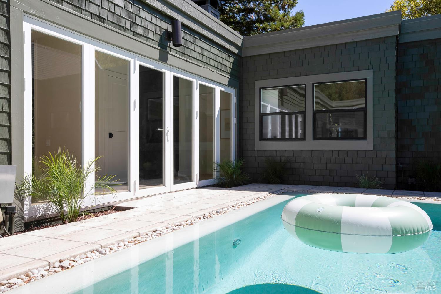 Detail Gallery Image 48 of 63 For 71 Pacheco Creek Dr, Novato,  CA 94949 - 4 Beds | 3/1 Baths