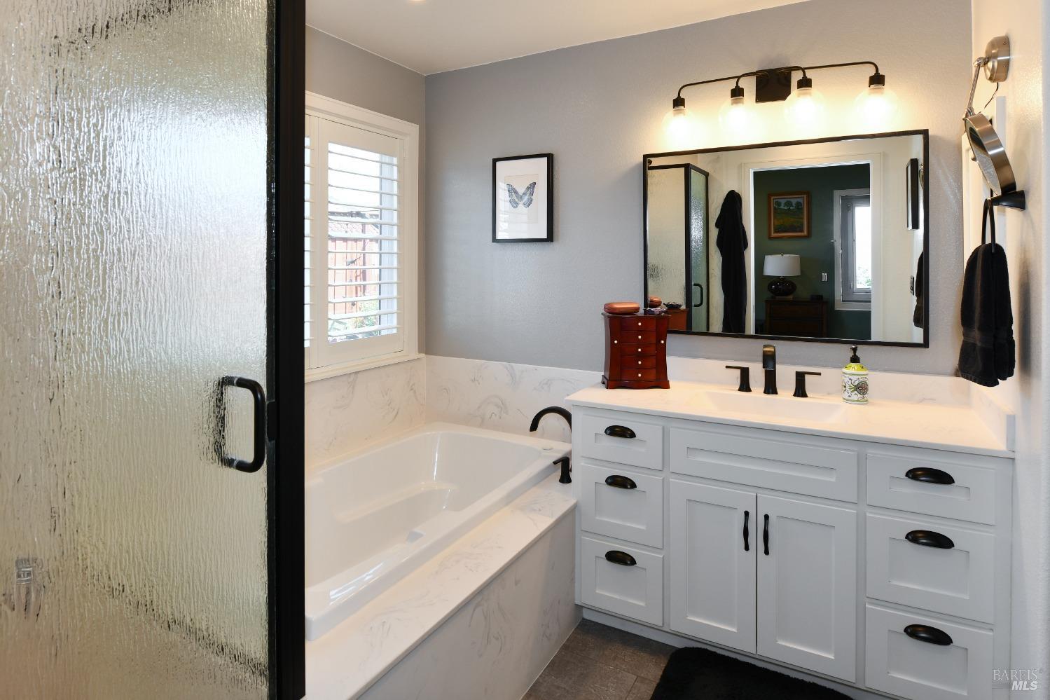 Detail Gallery Image 23 of 44 For 3748 Mocha Ln, Santa Rosa,  CA 95403 - 2 Beds | 2 Baths