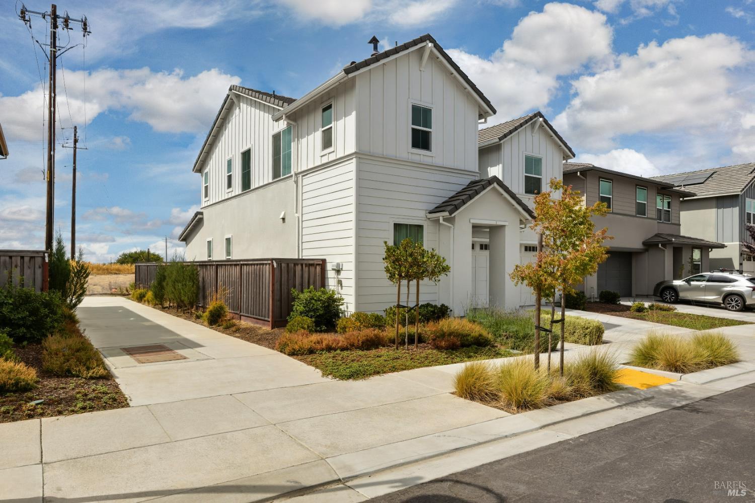 Detail Gallery Image 3 of 56 For 5383 Elan Dr, Fairfield,  CA 94533 - 4 Beds | 3 Baths