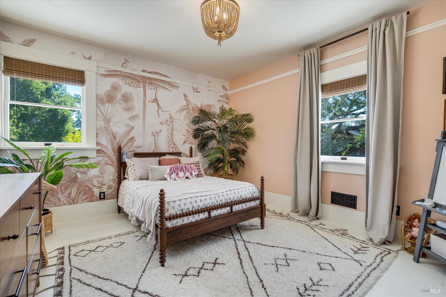Detail Gallery Image 27 of 43 For 230 E Napa St, Sonoma,  CA 95476 - 3 Beds | 3/1 Baths