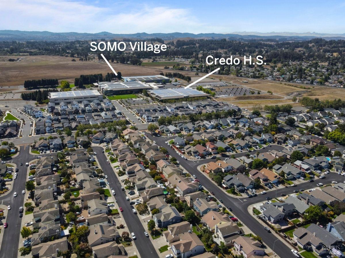 Detail Gallery Image 37 of 39 For 8011 Mammoth Dr, Rohnert Park,  CA 94928 - 3 Beds | 2/1 Baths
