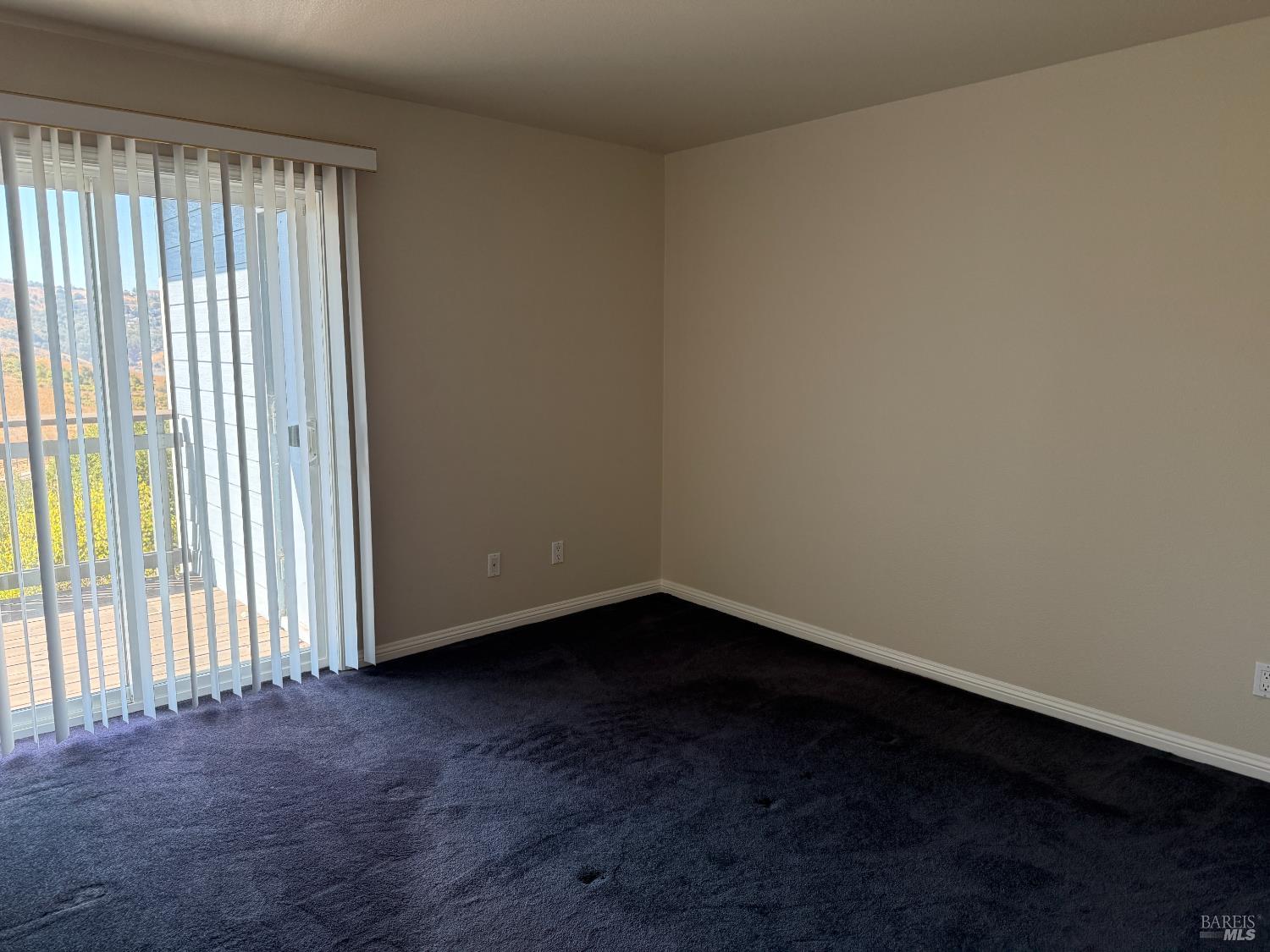 Detail Gallery Image 10 of 18 For 310 Spyglass Pkwy, Vallejo,  CA 94591 - 2 Beds | 2 Baths