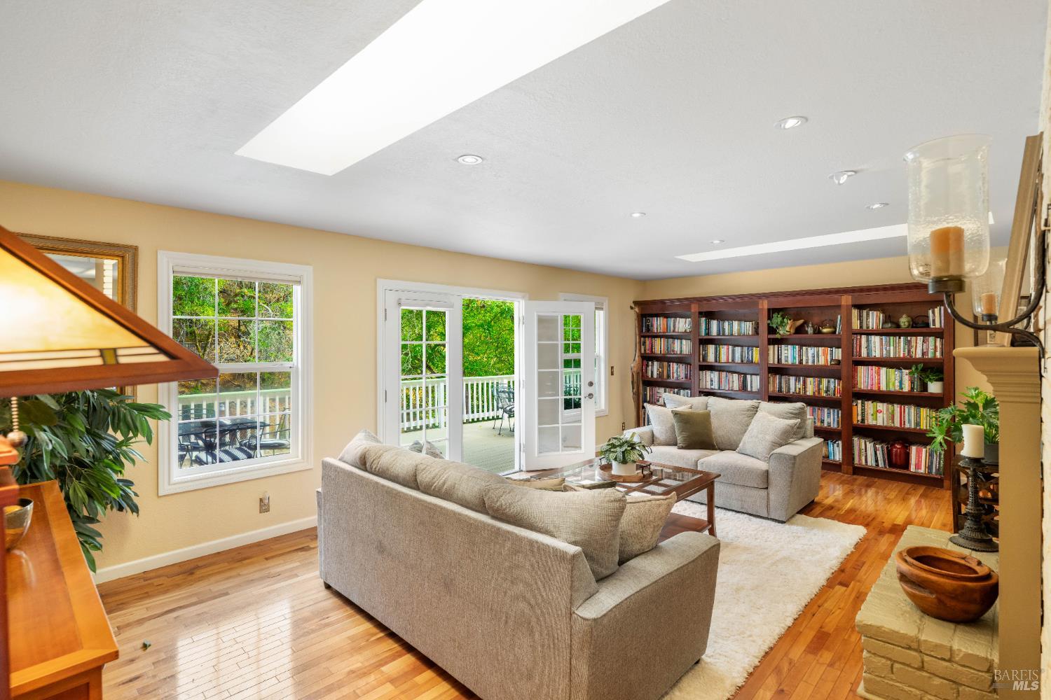 Detail Gallery Image 12 of 39 For 4300 Warm Springs Rd, Glen Ellen,  CA 95442 - 4 Beds | 2 Baths