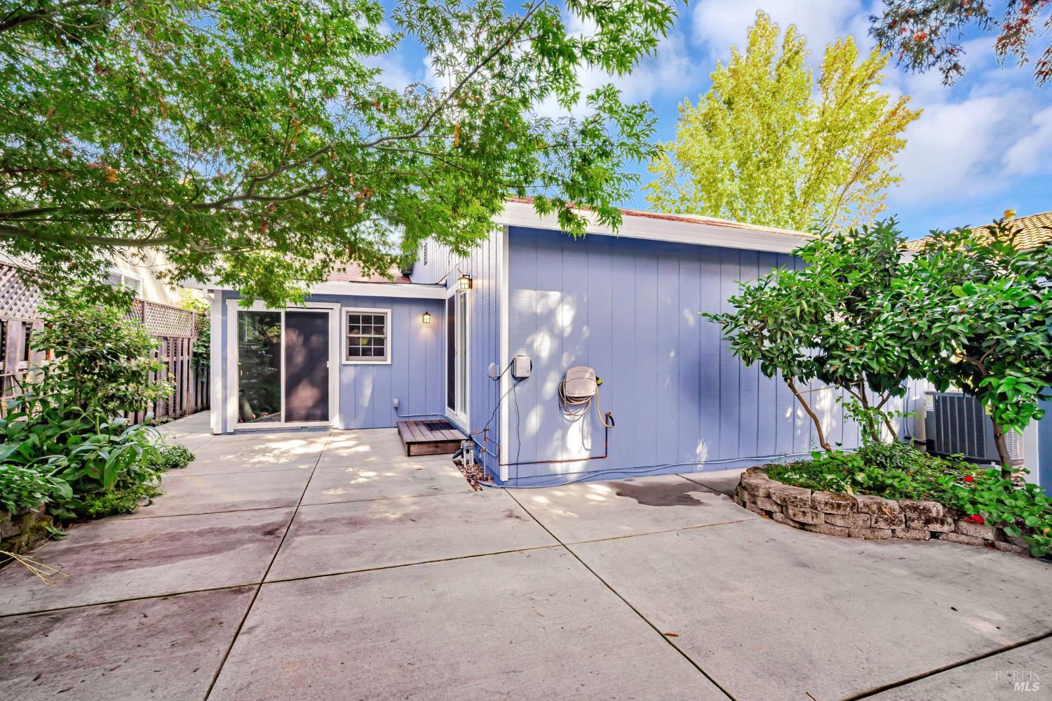 Detail Gallery Image 37 of 44 For 1748 Arroyo Sierra Ave, Santa Rosa,  CA 95405 - 3 Beds | 2 Baths