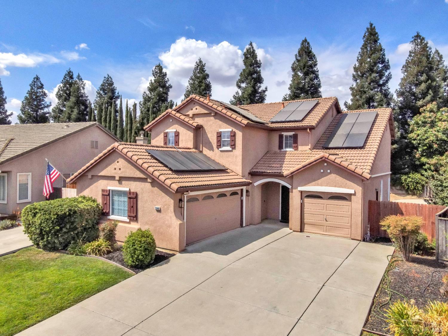 Detail Gallery Image 1 of 44 For 2040 Mariposa Dr, Dixon,  CA 95620 - 4 Beds | 2/1 Baths
