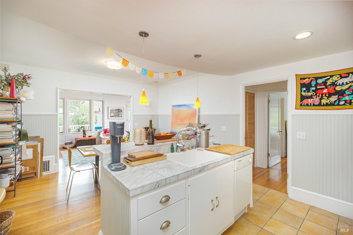 Detail Gallery Image 16 of 38 For 65 Summit Ave, Mill Valley,  CA 94941 - – Beds | – Baths
