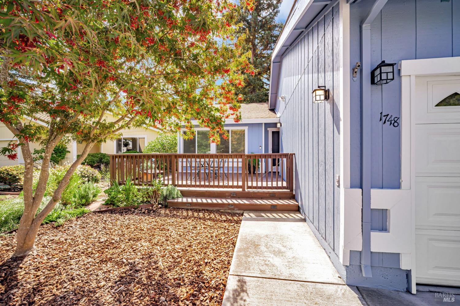 Detail Gallery Image 2 of 44 For 1748 Arroyo Sierra Ave, Santa Rosa,  CA 95405 - 3 Beds | 2 Baths