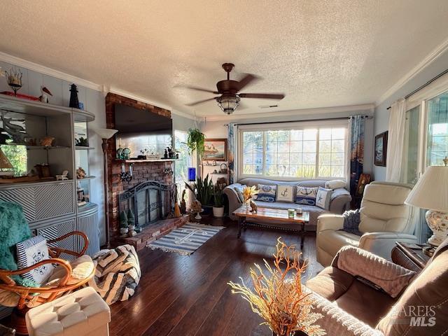 Detail Gallery Image 24 of 39 For 6420 Pineview Ct, Clearlake,  CA 95422 - 3 Beds | 1/1 Baths