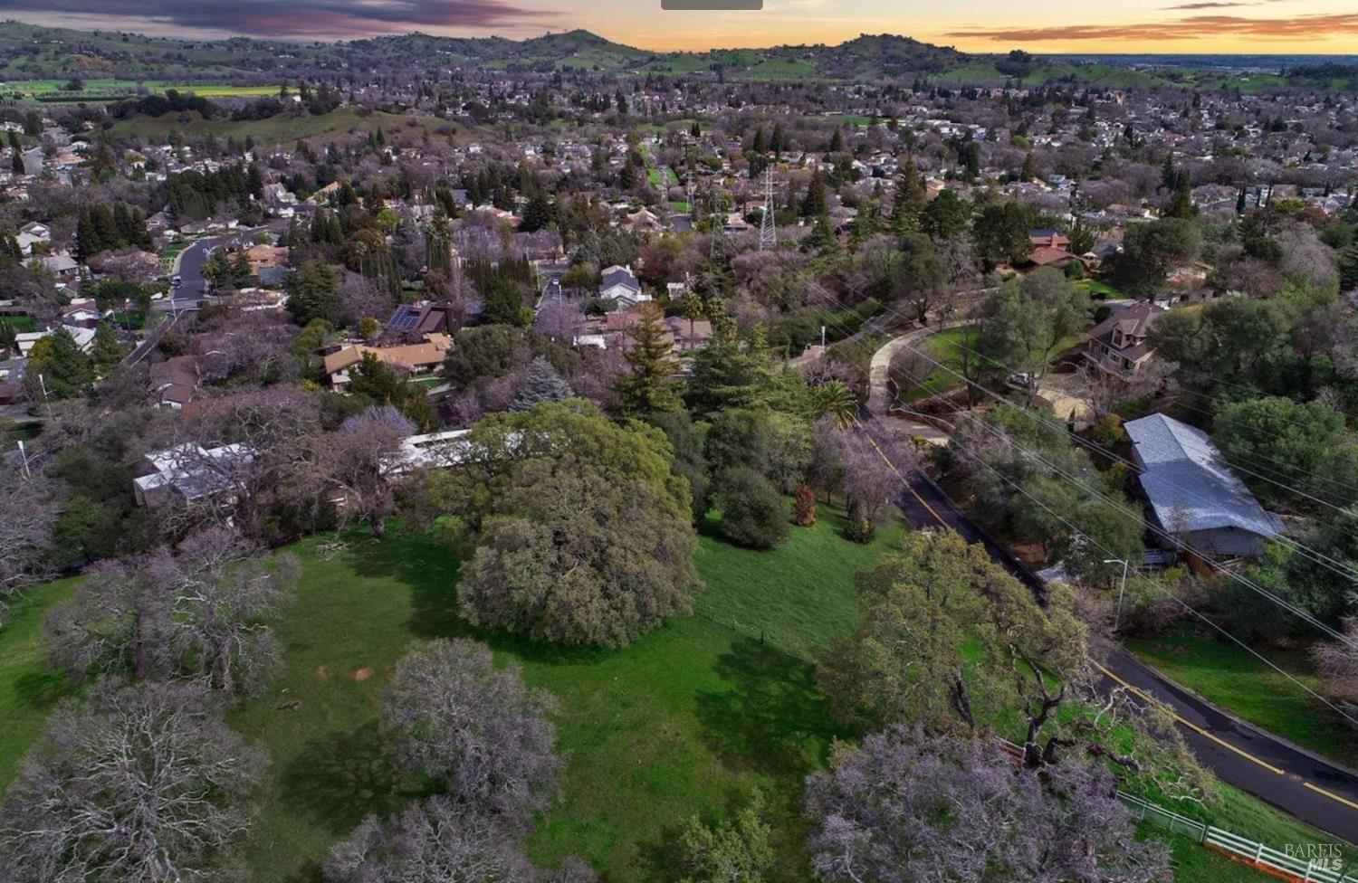 Detail Gallery Image 9 of 14 For 179 Wykoff Dr, Vacaville,  CA 95688 - – Beds | – Baths