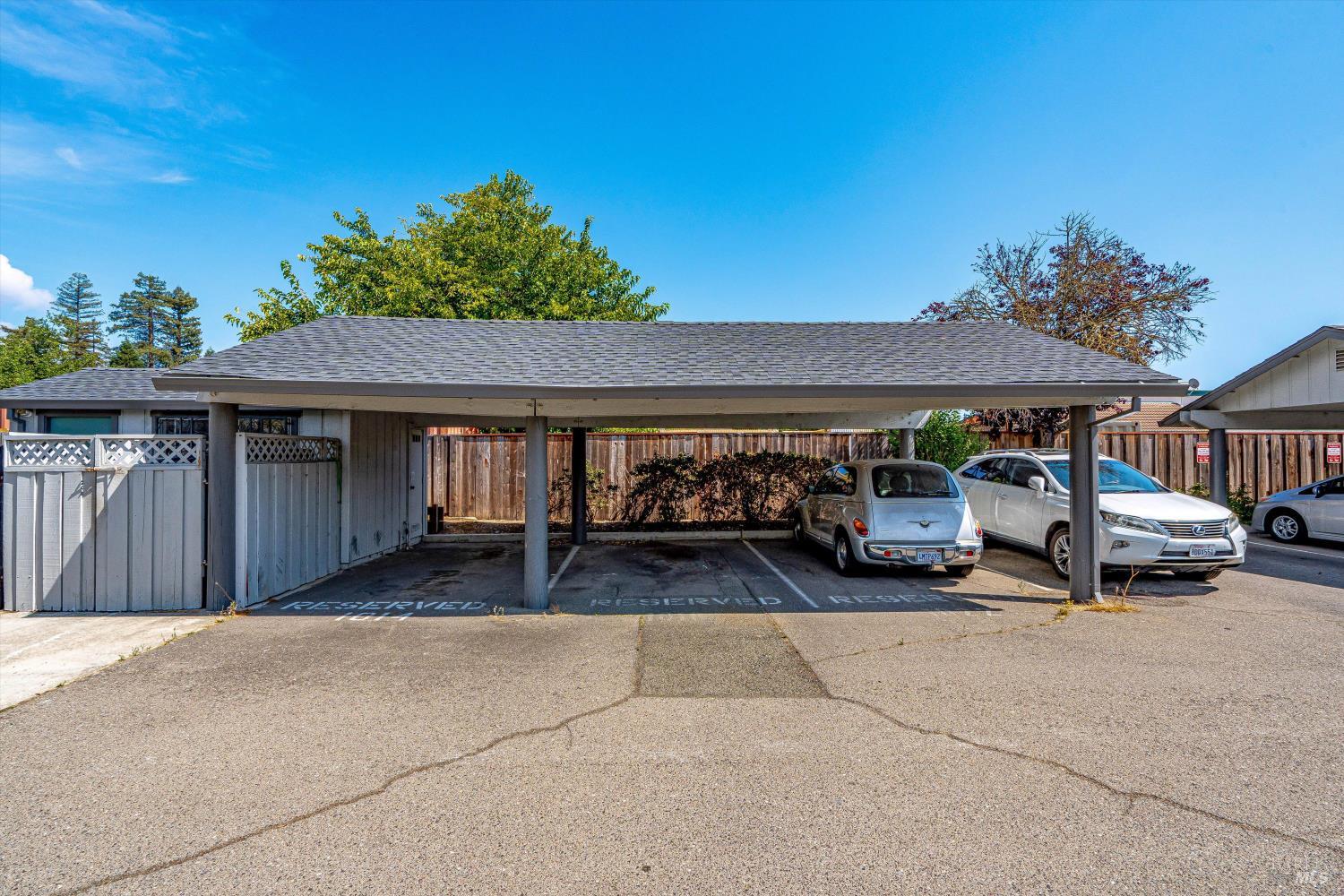 Detail Gallery Image 12 of 13 For 1014 1st St, Sonoma,  CA 95476 - – Beds | – Baths