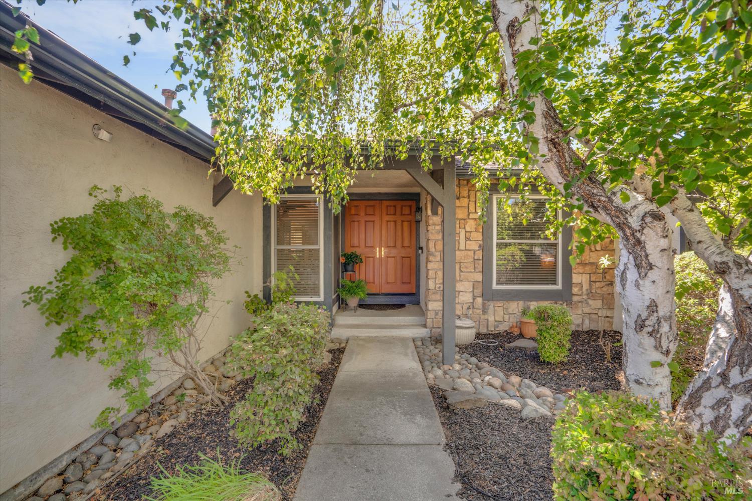 Detail Gallery Image 1 of 46 For 636 Meadows Ct, Fairfield,  CA 94534 - 4 Beds | 3 Baths