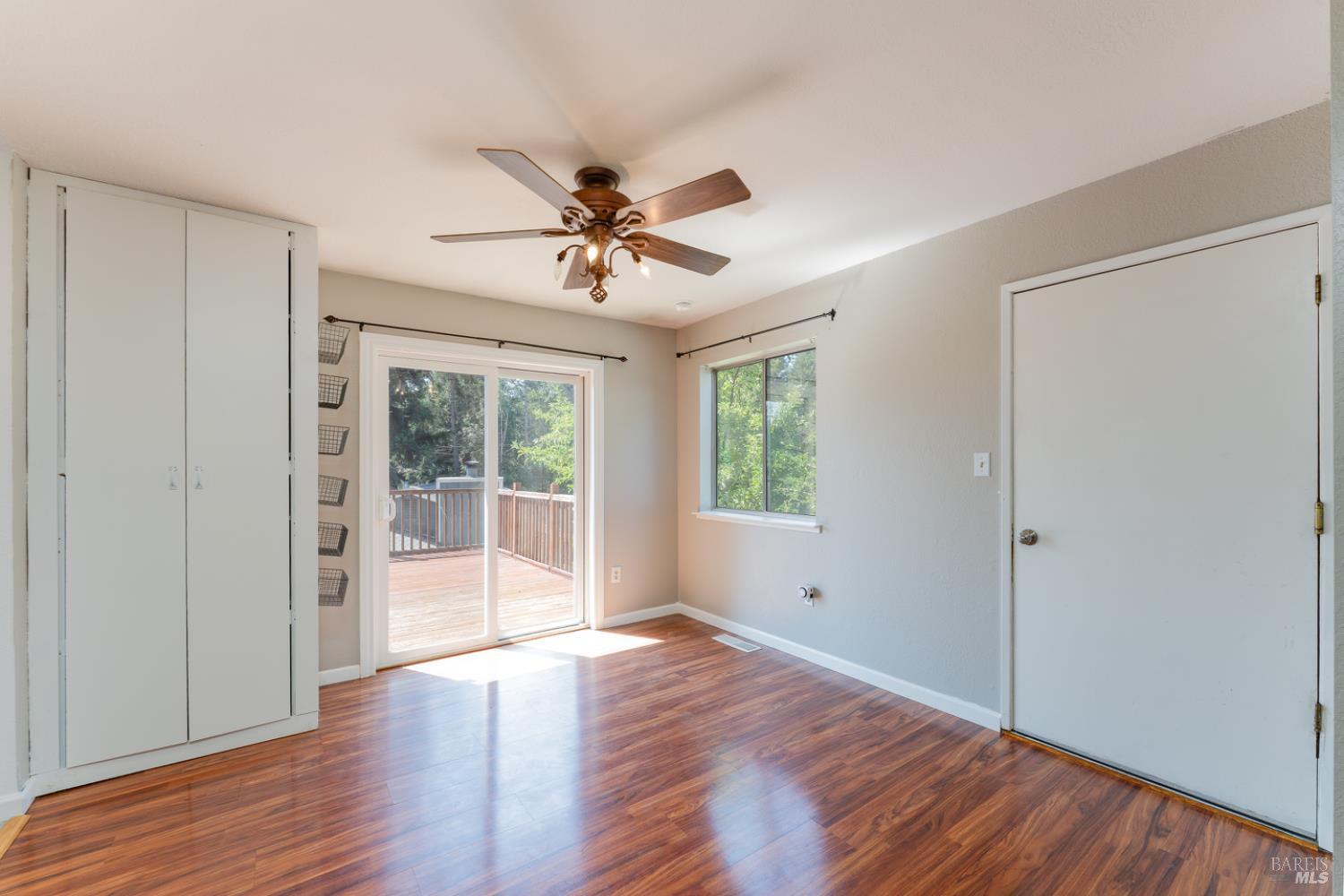 Detail Gallery Image 5 of 23 For 23945 Nutmeg Pl, Willits,  CA 95490 - 3 Beds | 2 Baths