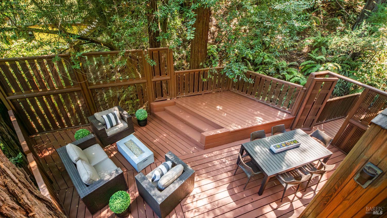 Detail Gallery Image 22 of 52 For 580 Ralston Ave, Mill Valley,  CA 94941 - 4 Beds | 3 Baths