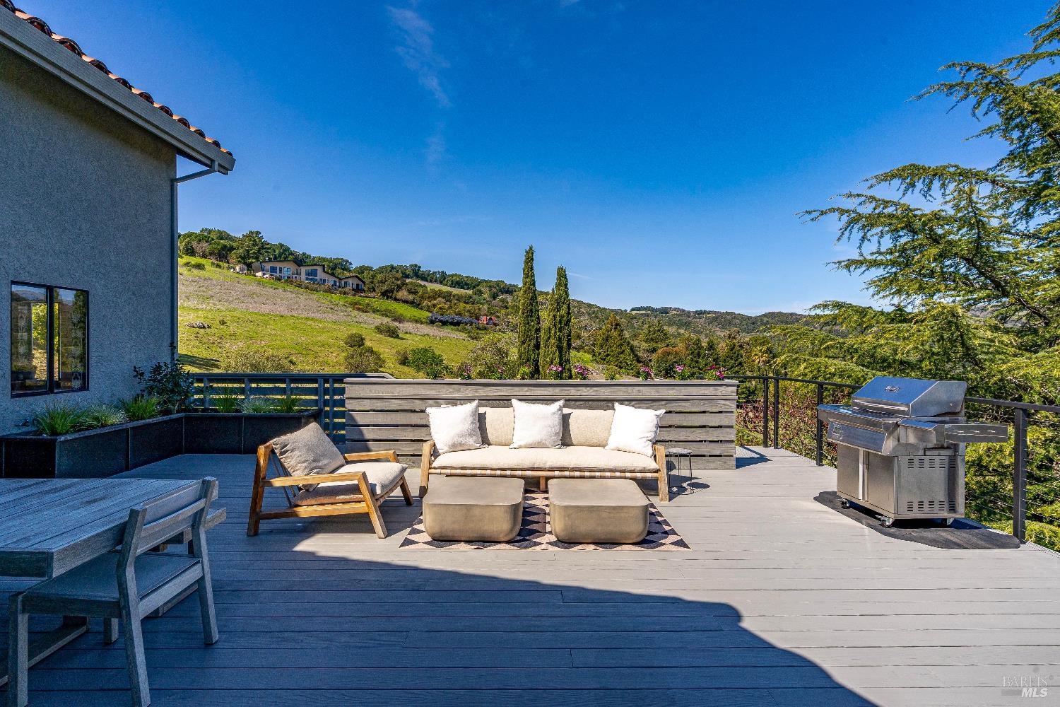 Detail Gallery Image 30 of 45 For 19185 Mesquite Ct, Sonoma,  CA 95476 - 4 Beds | 3/1 Baths