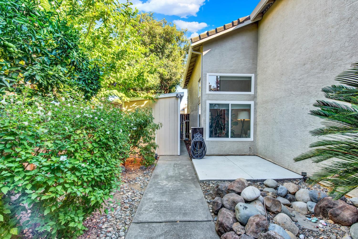 Detail Gallery Image 37 of 39 For 206 Colby Dr, Vacaville,  CA 95687 - 3 Beds | 2/1 Baths