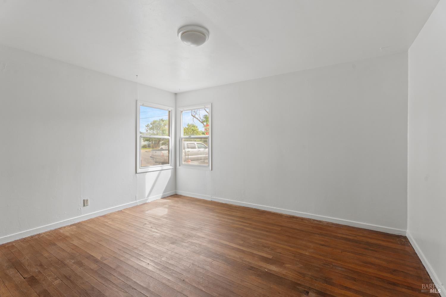 Detail Gallery Image 7 of 14 For 288 E San Francisco Ave, Willits,  CA 95490 - 2 Beds | 1 Baths