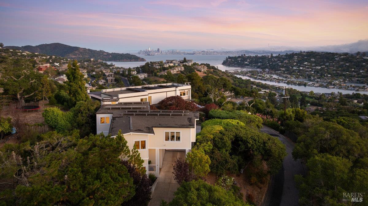 Detail Gallery Image 67 of 72 For 1 Tara View Rd, Belvedere Tiburon,  CA 94920 - 8 Beds | 4/1 Baths