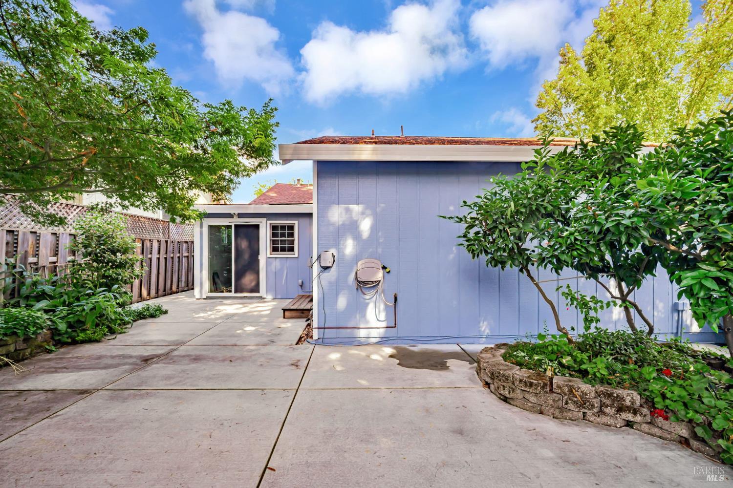 Detail Gallery Image 34 of 44 For 1748 Arroyo Sierra Ave, Santa Rosa,  CA 95405 - 3 Beds | 2 Baths