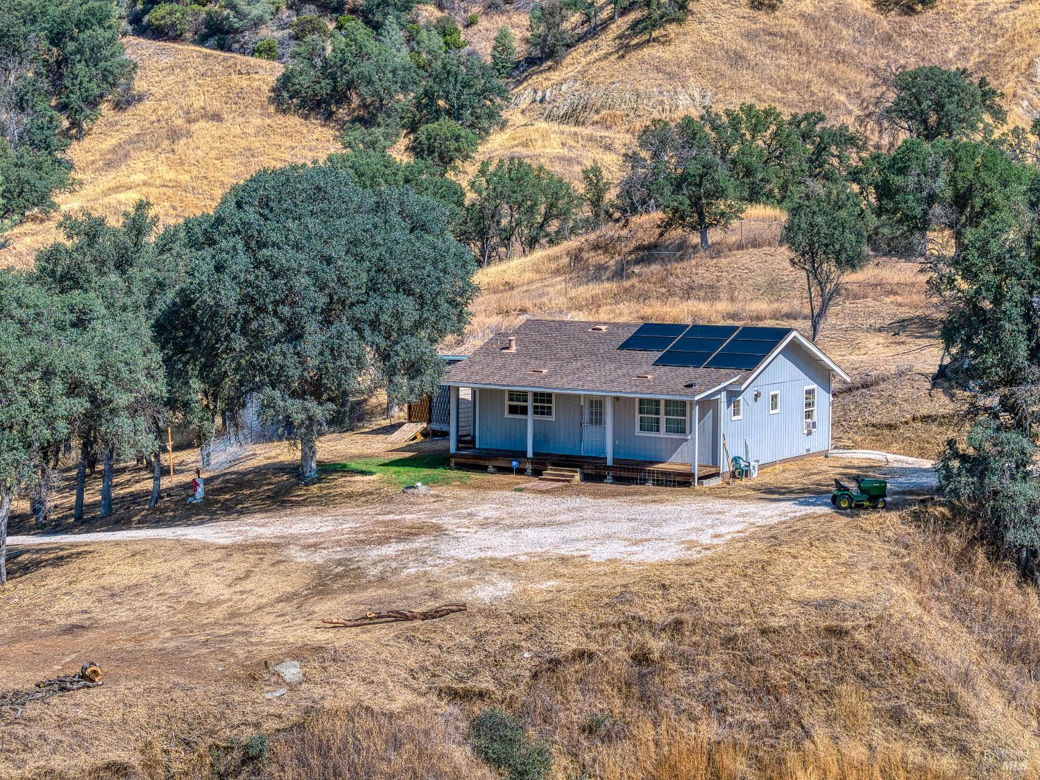 Detail Gallery Image 1 of 42 For 21710 E Highway 20 Hwy, Clearlake Oaks,  CA 95423 - 2 Beds | 1 Baths