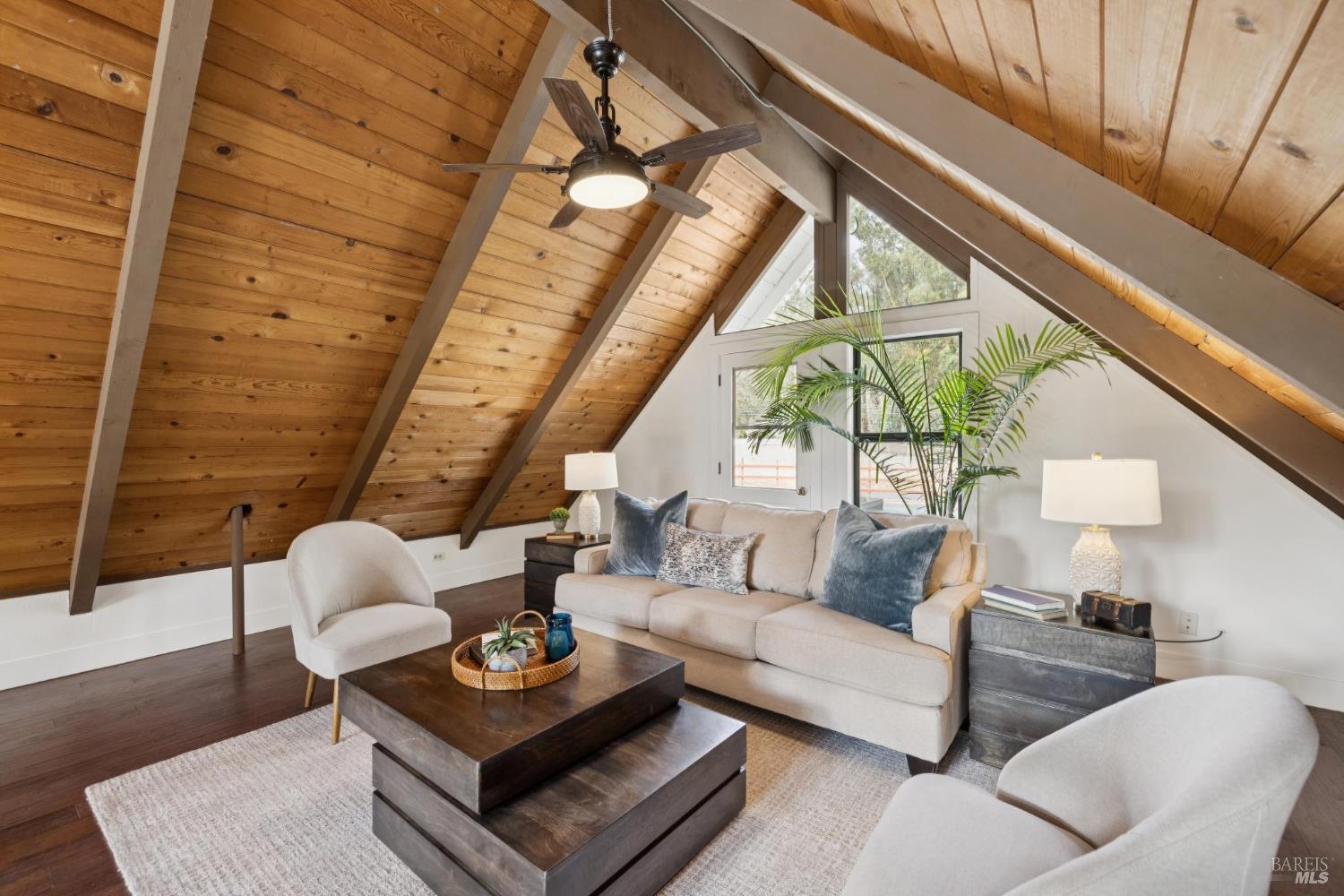 Detail Gallery Image 31 of 62 For 5611 Blank Rd, Sebastopol,  CA 95472 - 3 Beds | 2 Baths