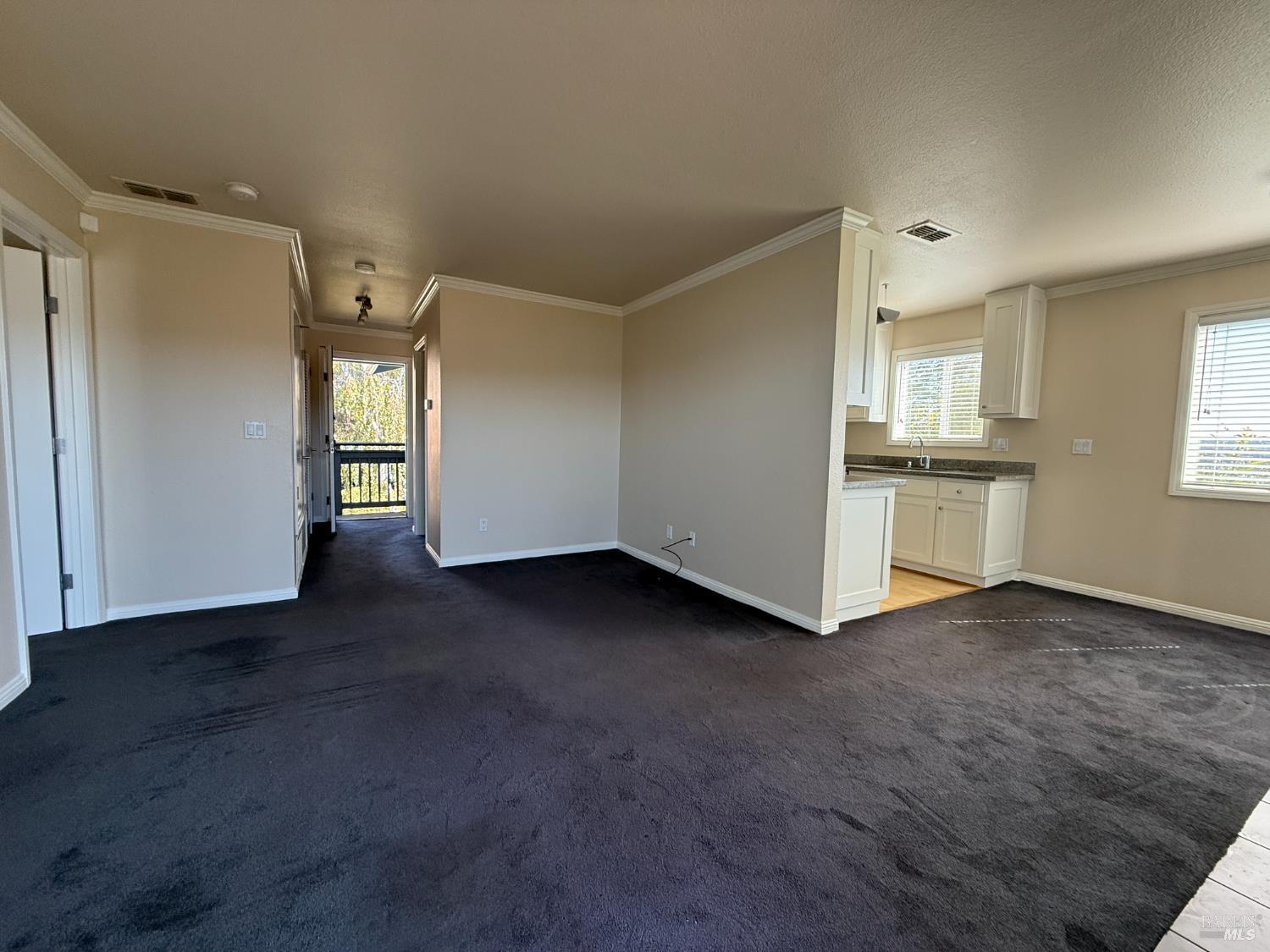 Detail Gallery Image 7 of 18 For 310 Spyglass Pkwy, Vallejo,  CA 94591 - 2 Beds | 2 Baths