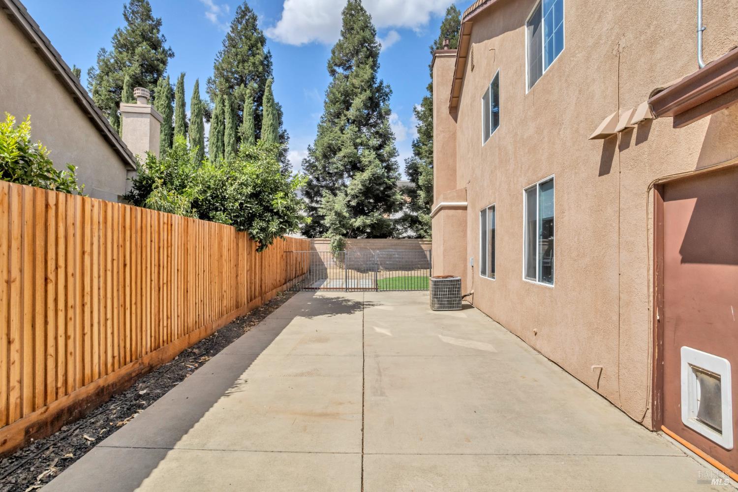 Detail Gallery Image 41 of 44 For 2040 Mariposa Dr, Dixon,  CA 95620 - 4 Beds | 2/1 Baths