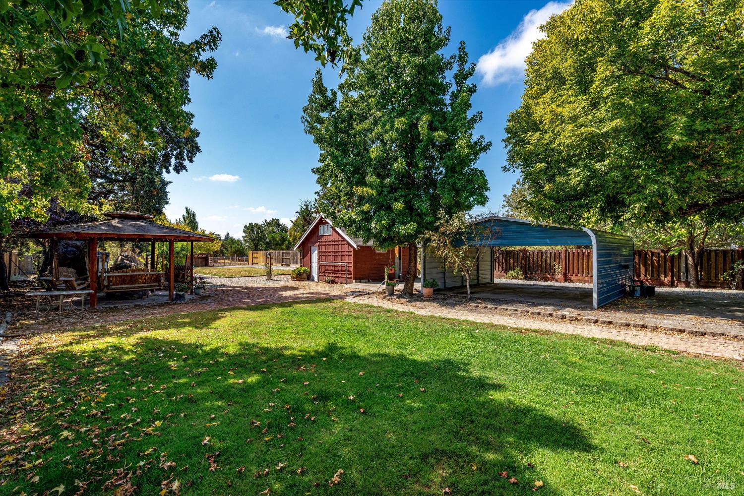 Detail Gallery Image 44 of 92 For 524 Mountain View Ave, Santa Rosa,  CA 95407 - 2 Beds | 2 Baths