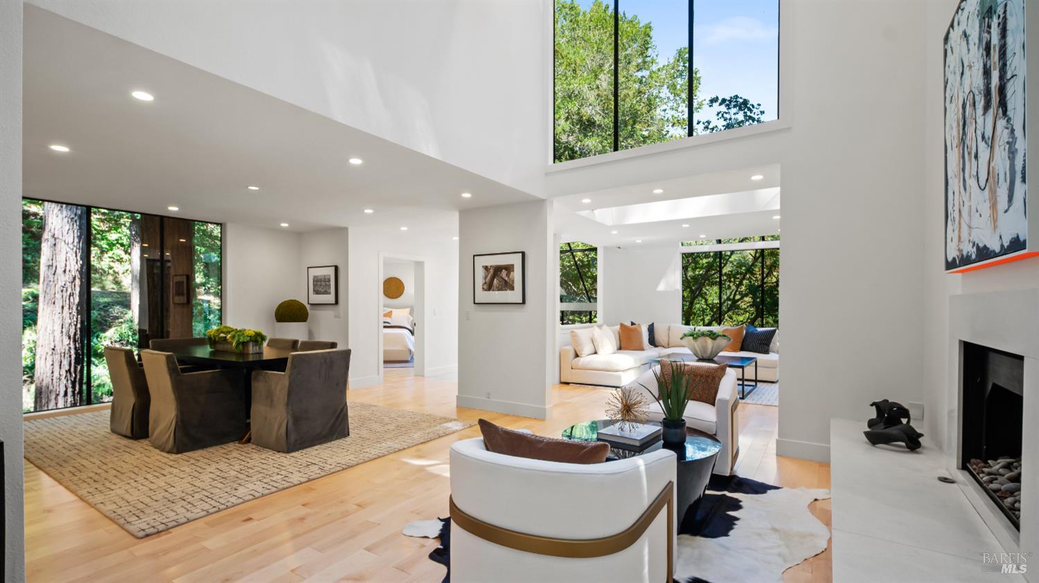 Detail Gallery Image 3 of 52 For 580 Ralston Ave, Mill Valley,  CA 94941 - 4 Beds | 3 Baths