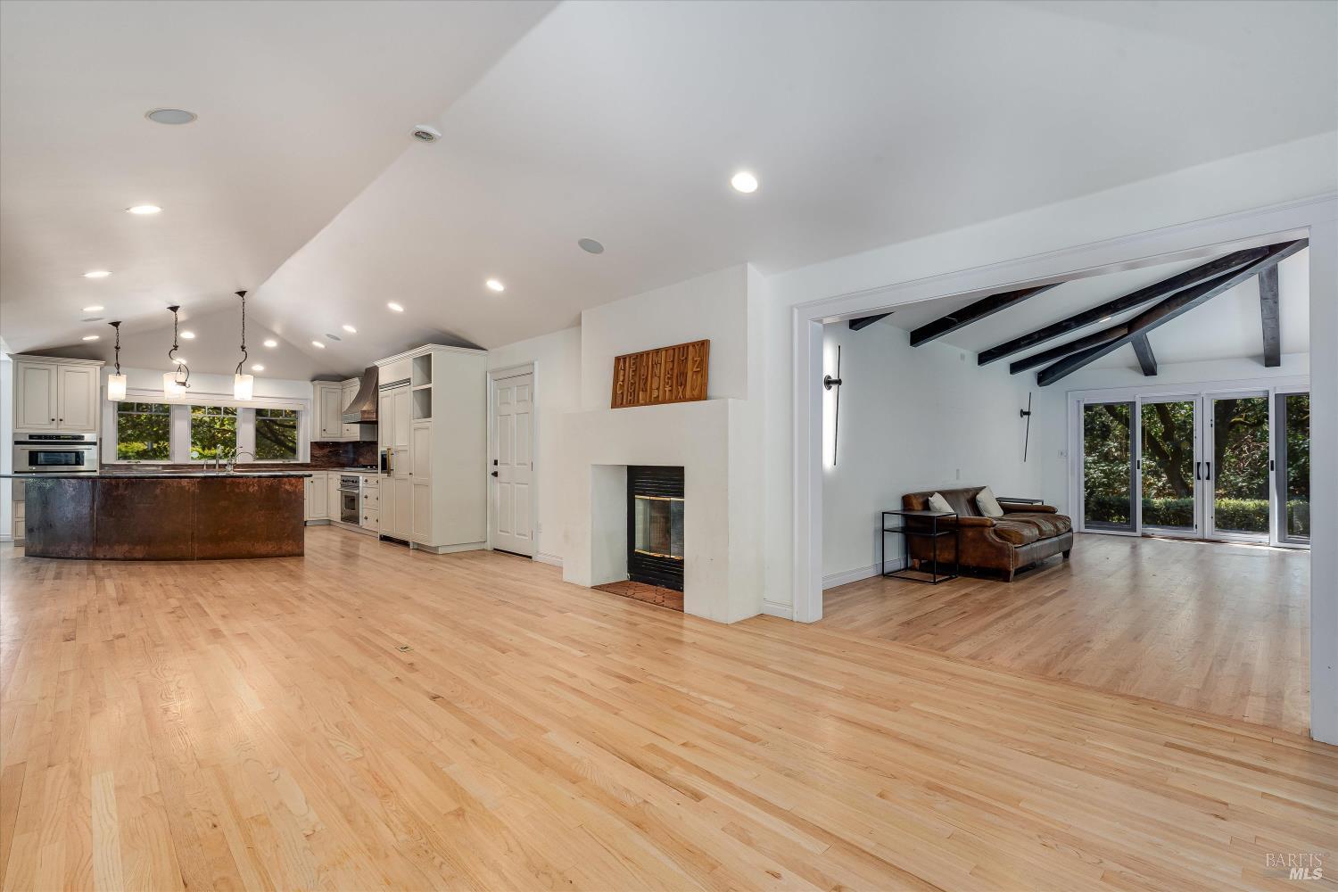 Detail Gallery Image 20 of 49 For 1549 E Napa St, Sonoma,  CA 95476 - 3 Beds | 2 Baths
