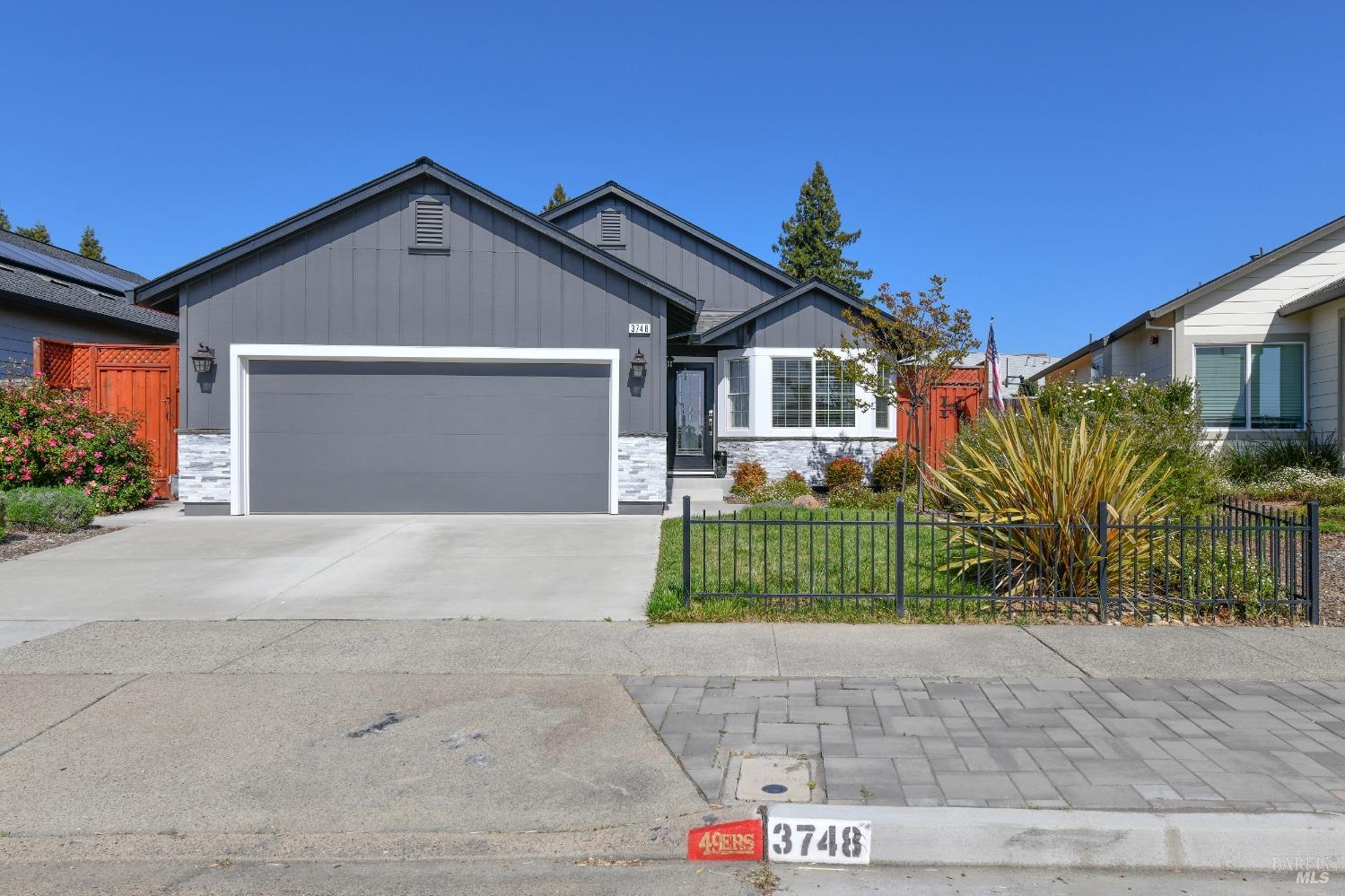 Detail Gallery Image 43 of 44 For 3748 Mocha Ln, Santa Rosa,  CA 95403 - 2 Beds | 2 Baths