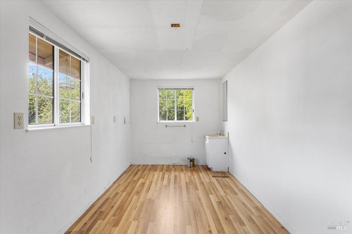 Detail Gallery Image 23 of 24 For 10 Hazel Ct, San Rafael,  CA 94901 - 2 Beds | 2 Baths
