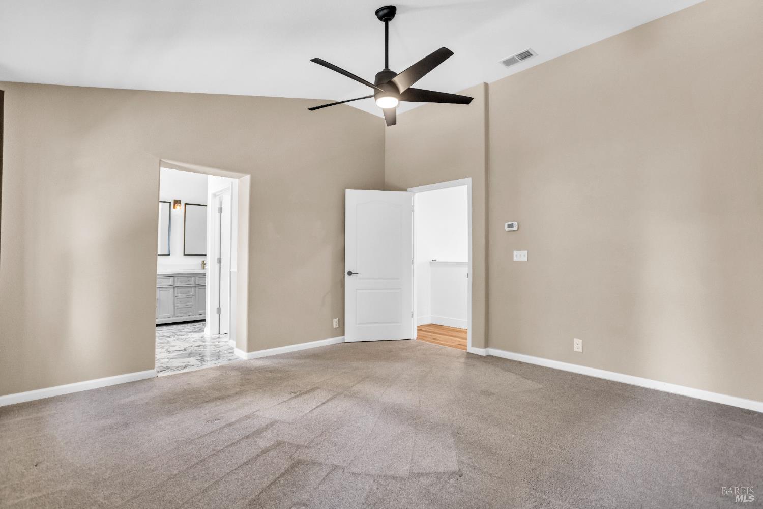 Detail Gallery Image 9 of 44 For 2040 Mariposa Dr, Dixon,  CA 95620 - 4 Beds | 2/1 Baths