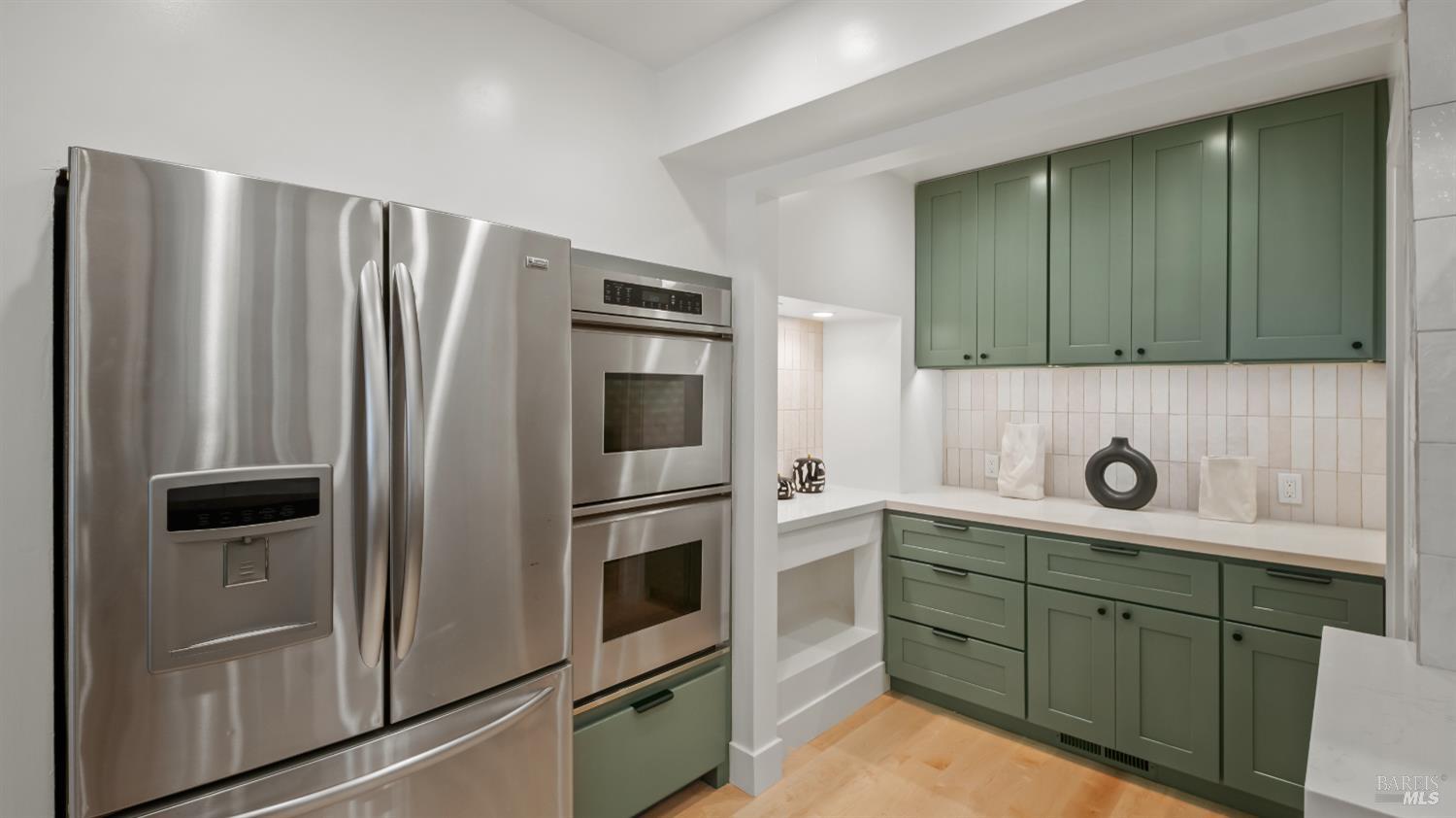 Detail Gallery Image 11 of 52 For 580 Ralston Ave, Mill Valley,  CA 94941 - 4 Beds | 3 Baths