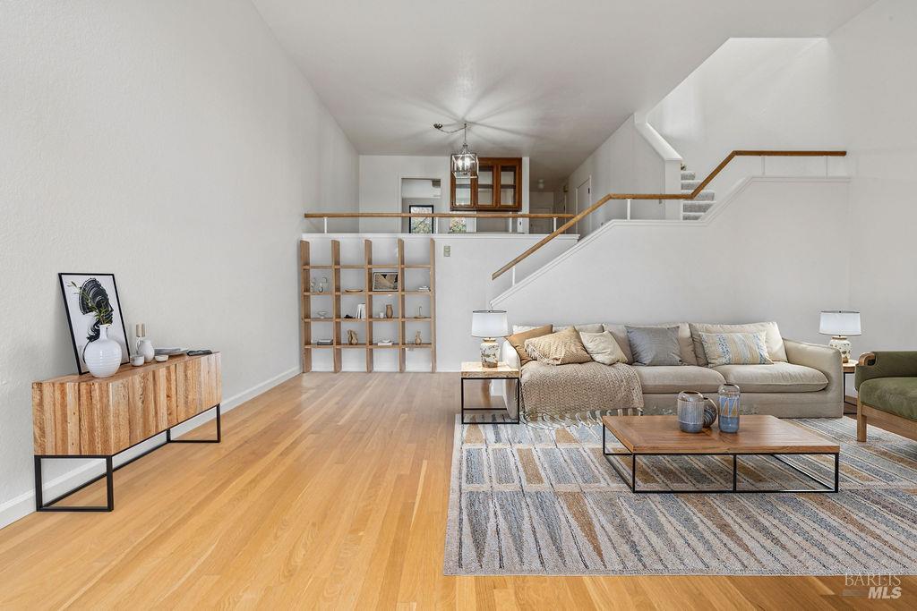 Detail Gallery Image 14 of 52 For 406 Donahue St, Sausalito,  CA 94965 - 2 Beds | 2 Baths