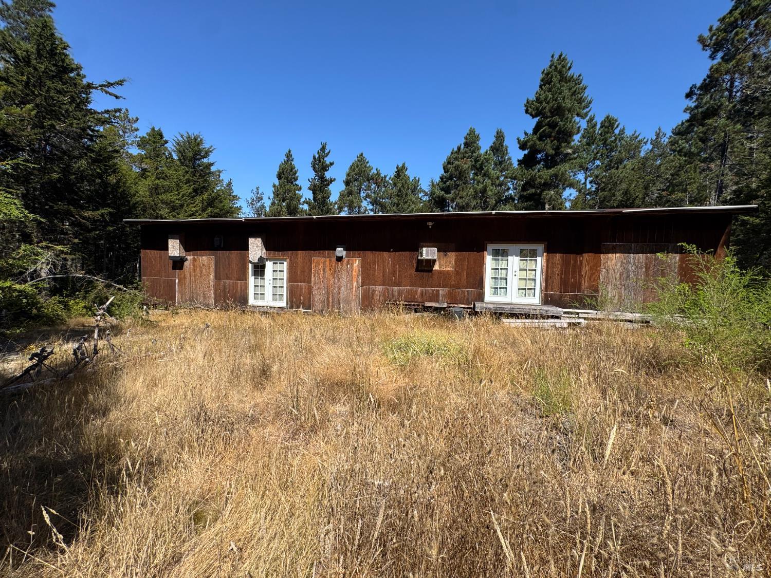 Detail Gallery Image 16 of 22 For 28270 Albion Ridge Rd, Albion,  CA 95410 - 3 Beds | 2/1 Baths