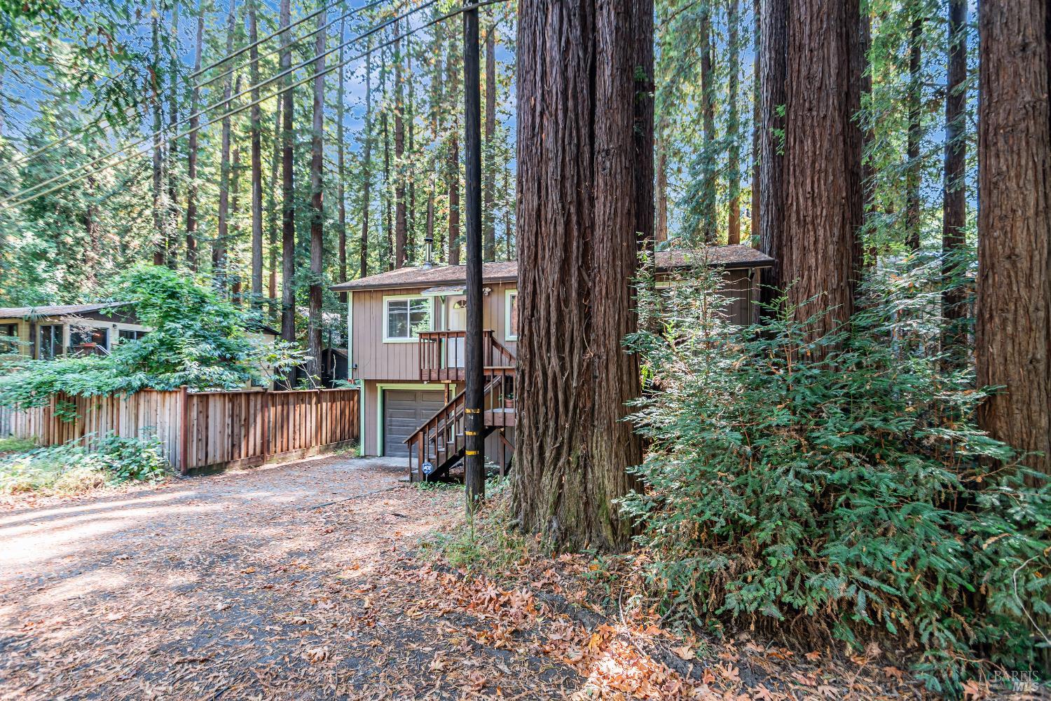 Detail Gallery Image 3 of 40 For 17383 Hwy 116 Unkn, Guerneville,  CA 95446 - 3 Beds | 1 Baths