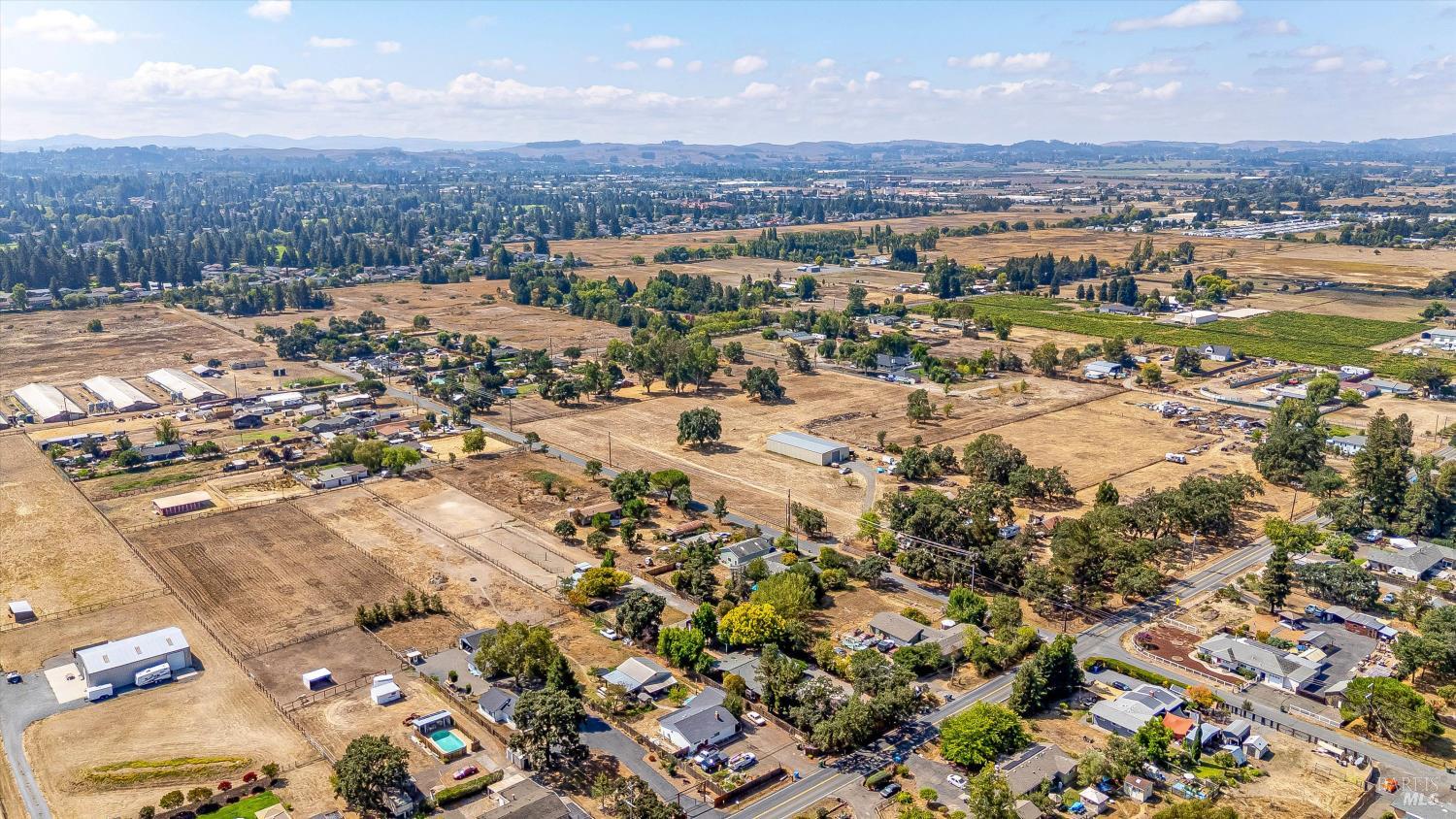 Detail Gallery Image 75 of 92 For 524 Mountain View Ave, Santa Rosa,  CA 95407 - 2 Beds | 2 Baths