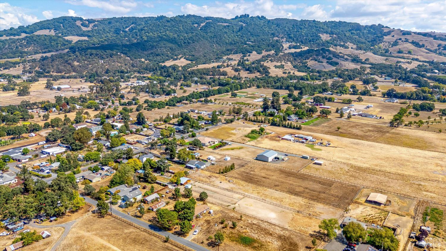 Detail Gallery Image 81 of 92 For 524 Mountain View Ave, Santa Rosa,  CA 95407 - 2 Beds | 2 Baths