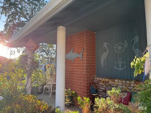 Detail Gallery Image 5 of 39 For 6420 Pineview Ct, Clearlake,  CA 95422 - 3 Beds | 1/1 Baths