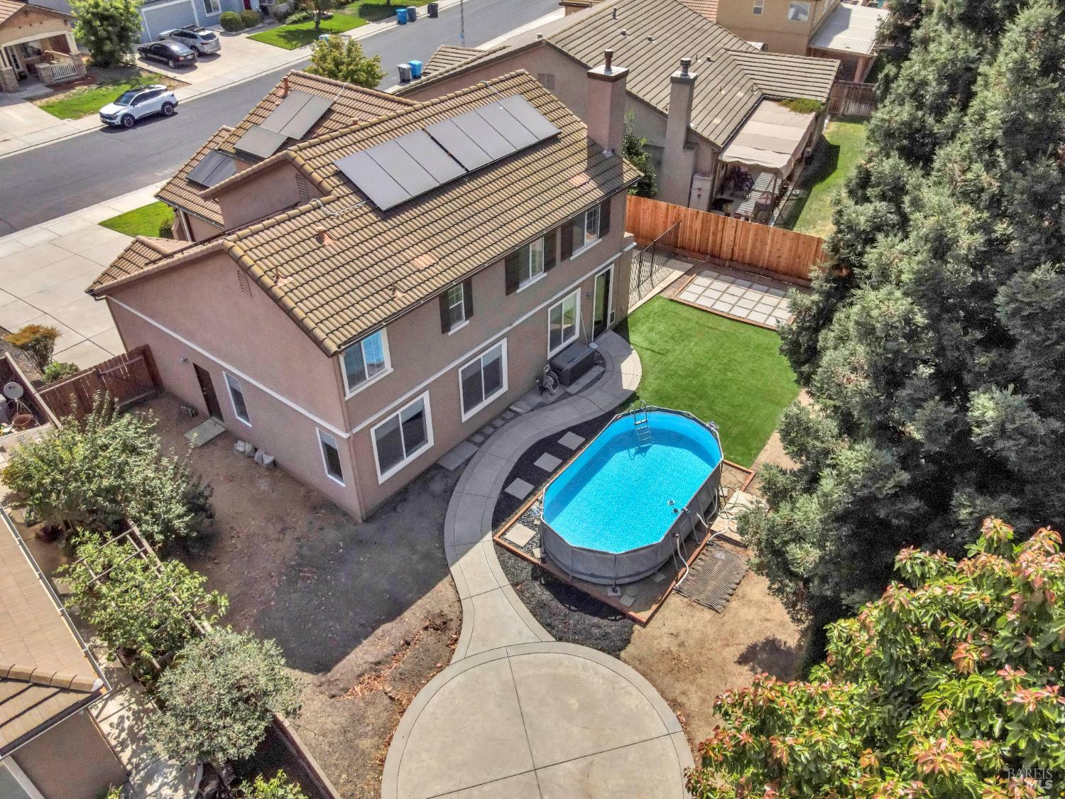 Detail Gallery Image 3 of 44 For 2040 Mariposa Dr, Dixon,  CA 95620 - 4 Beds | 2/1 Baths