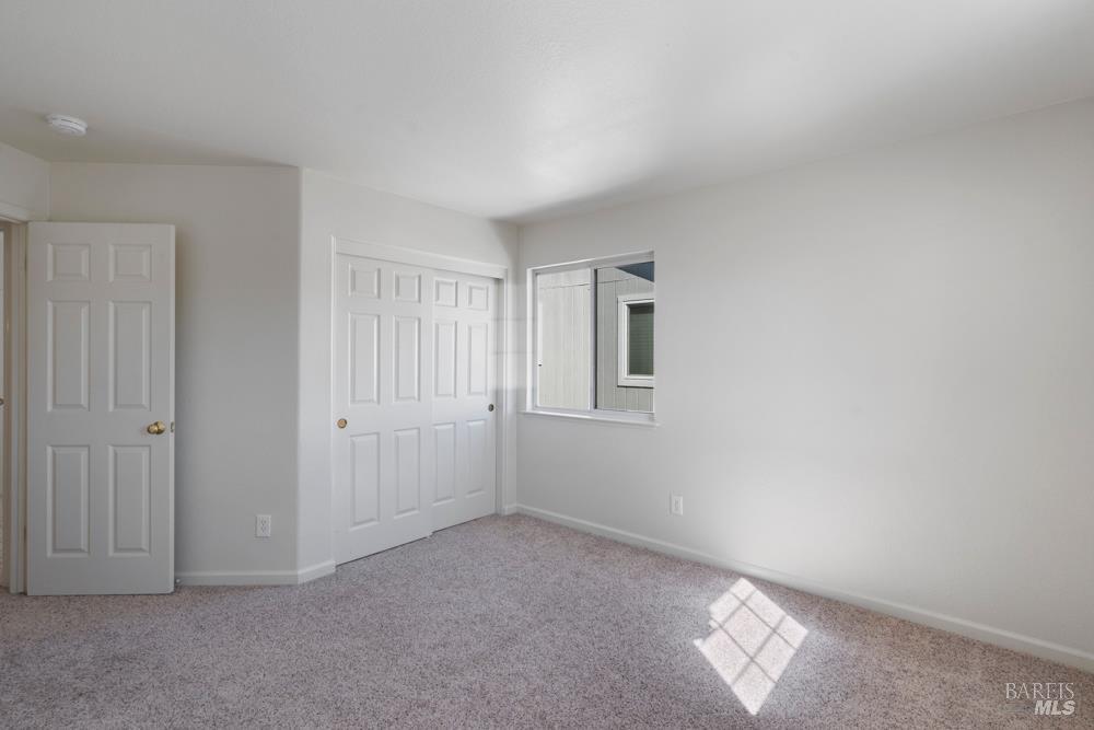 Detail Gallery Image 32 of 39 For 8011 Mammoth Dr, Rohnert Park,  CA 94928 - 3 Beds | 2/1 Baths