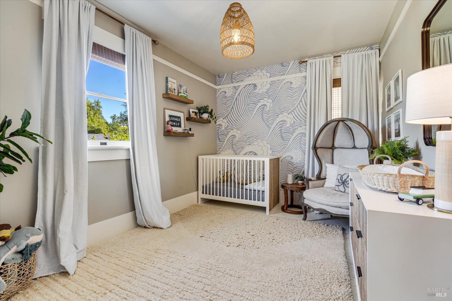 Detail Gallery Image 25 of 43 For 230 E Napa St, Sonoma,  CA 95476 - 3 Beds | 3/1 Baths