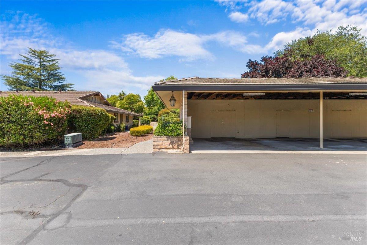Detail Gallery Image 31 of 33 For 442 Las Casitas Ct a,  Santa Rosa,  CA 95403 - 2 Beds | 2 Baths