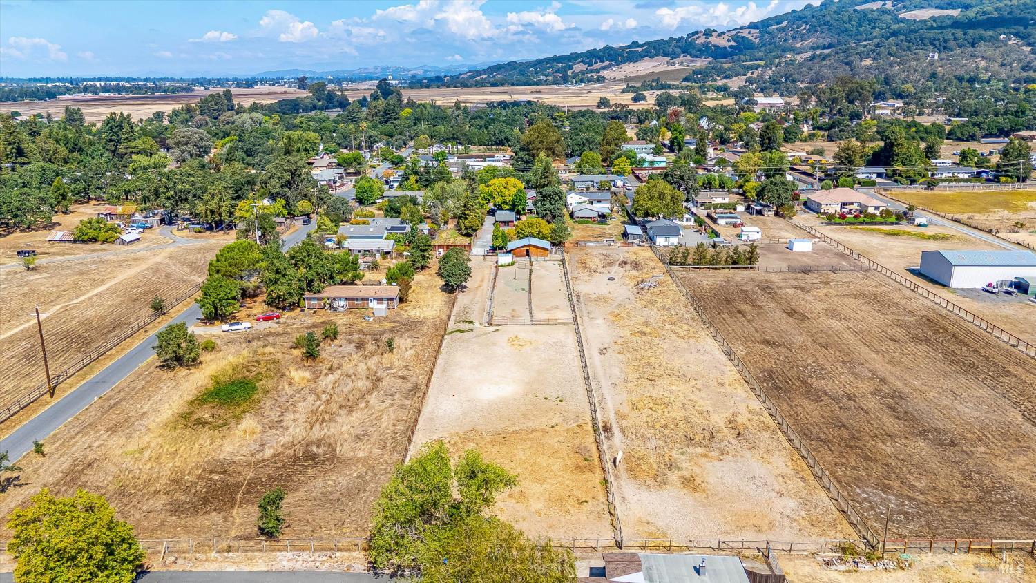 Detail Gallery Image 82 of 92 For 524 Mountain View Ave, Santa Rosa,  CA 95407 - 2 Beds | 2 Baths