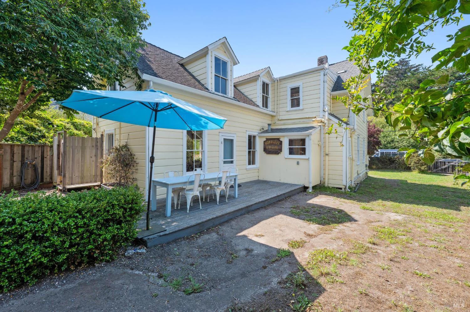 Detail Gallery Image 48 of 68 For 23 Brighton Ave, Bolinas,  CA 94924 - 9 Beds | 2/1 Baths