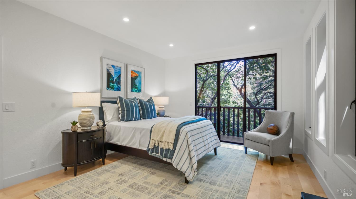 Detail Gallery Image 43 of 52 For 580 Ralston Ave, Mill Valley,  CA 94941 - 4 Beds | 3 Baths